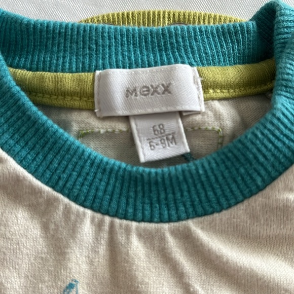 MEXX Baby Onesies - Picture 3 of 4